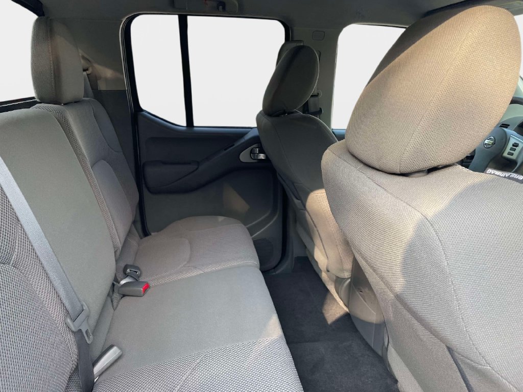 Used 2019 Nissan Frontier SV AWD/4WD image 12