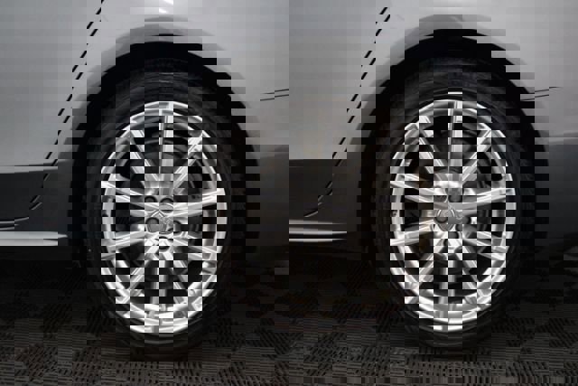 Used 2015 Audi A4 2.0T Premium Plus w/ Technology Package image 9