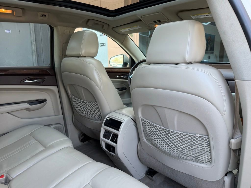 Used 2016 Cadillac SRX Luxury image 18