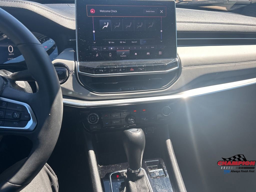 Used 2023 Jeep Compass Limited image 13