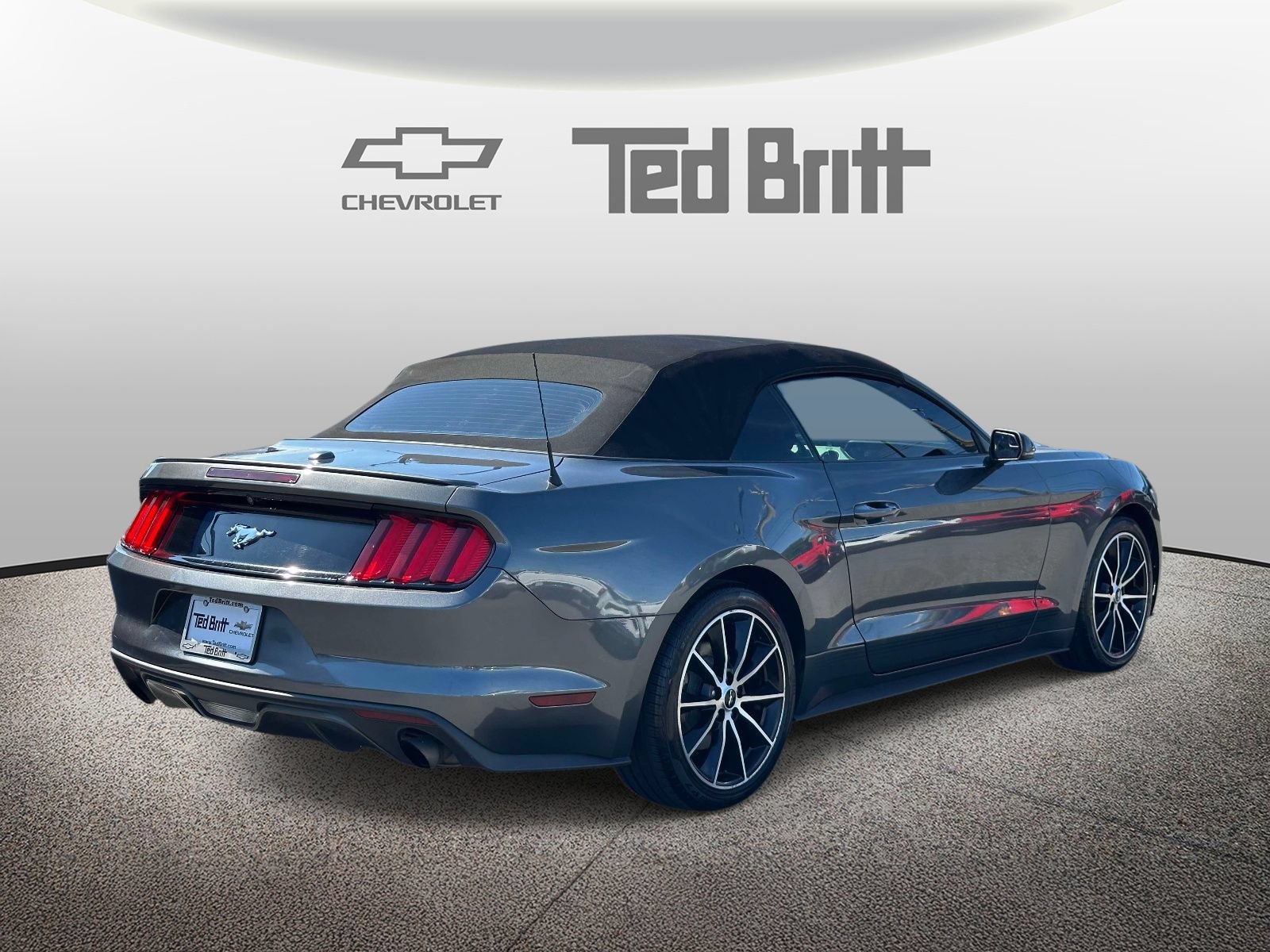 Used 2017 Ford Mustang Premium w/ Wheel & Stripe Package RWD image 4