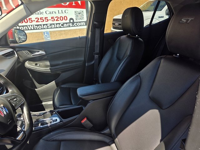 Used 2024 Buick Encore GX Sport Touring w/ Experience Buick Package AWD/4WD image 7