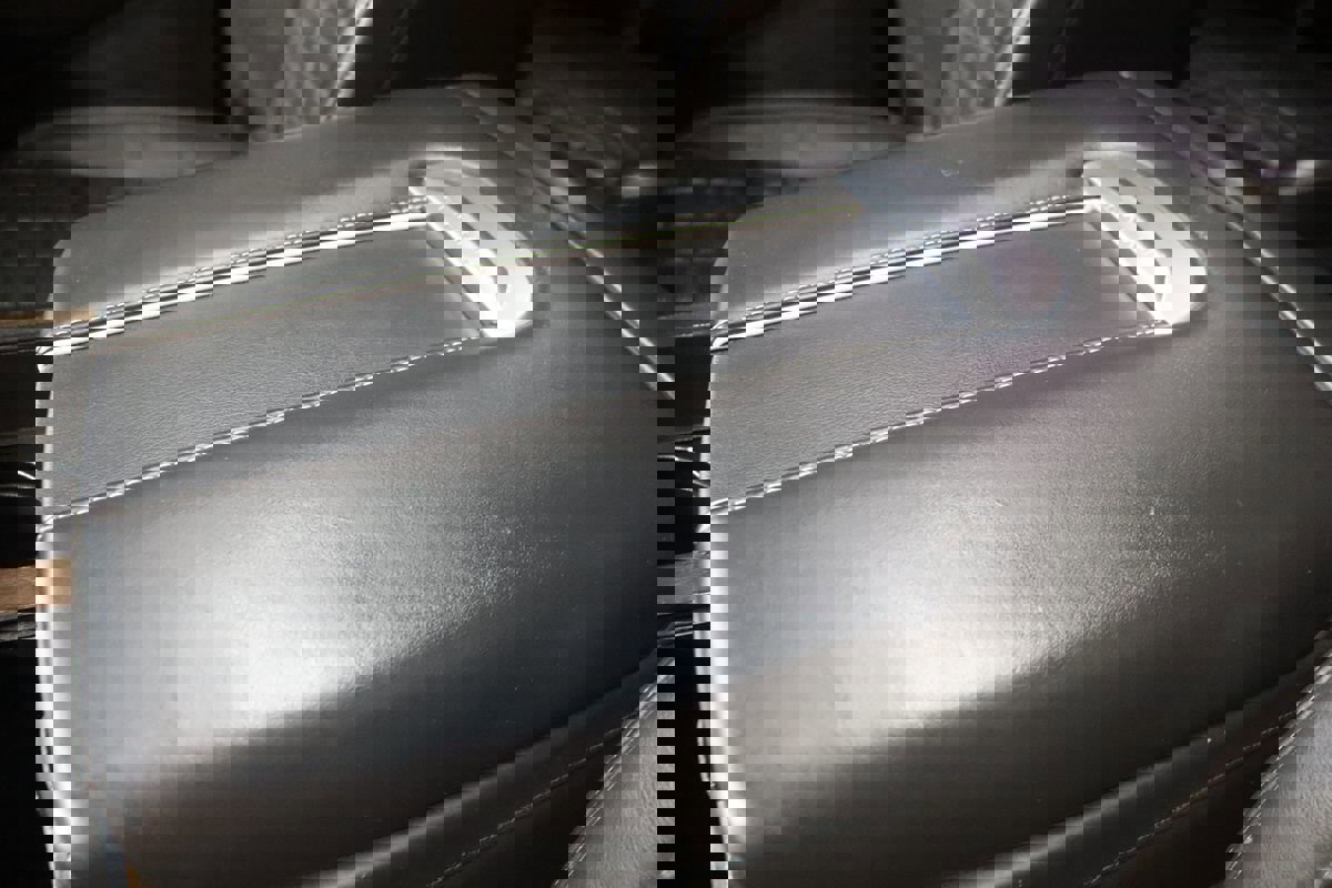 Used 2022 Cadillac Escalade Sport Platinum w/ LPO, ONYX Package image 59