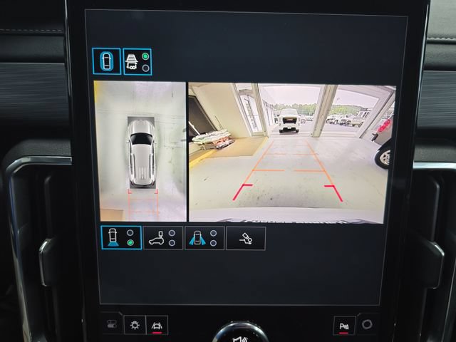 Certified 2025 GMC Acadia Elevation AWD/4WD image 16