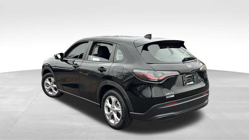 Used 2023 Honda HR-V LX image 5