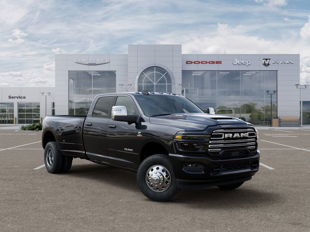 New 2026 RAM 3500 Laramie AWD/4WD image 5