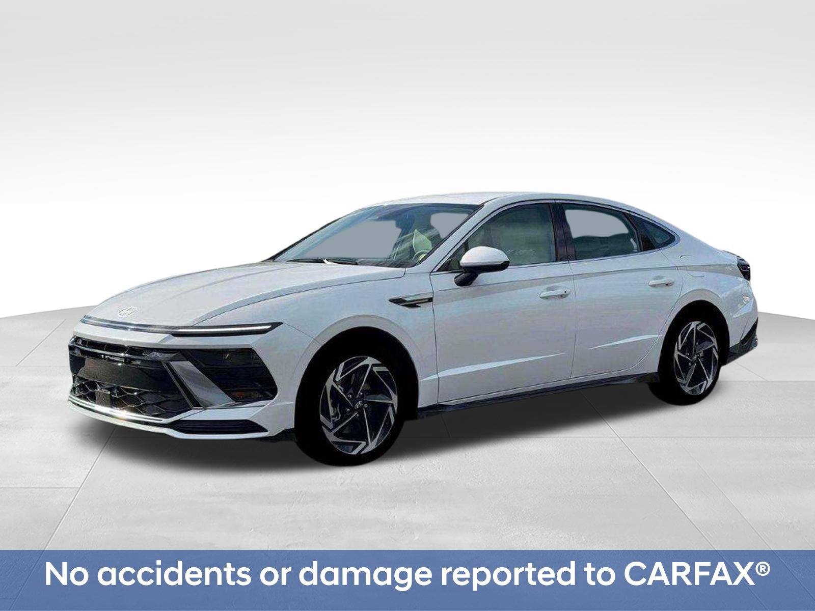 New 2026 Hyundai Sonata SEL FWD image 2