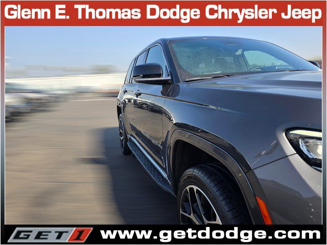 Used 2022 Jeep Grand Cherokee Summit image 6