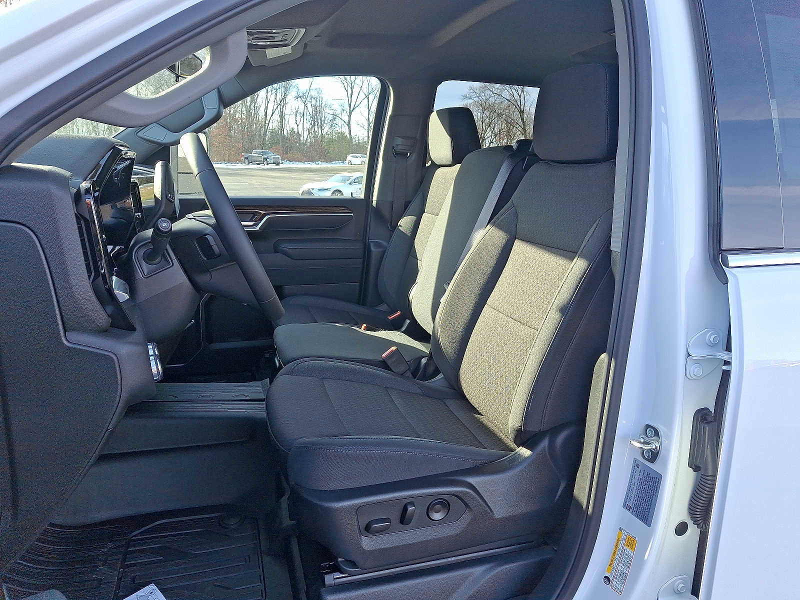 New 2026 GMC Sierra 2500 SLE w/ Preferred Package image 11