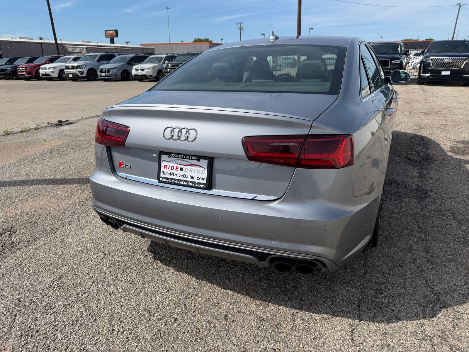 Used 2018 Audi S6 Premium Plus w/ S Sport Package image 6