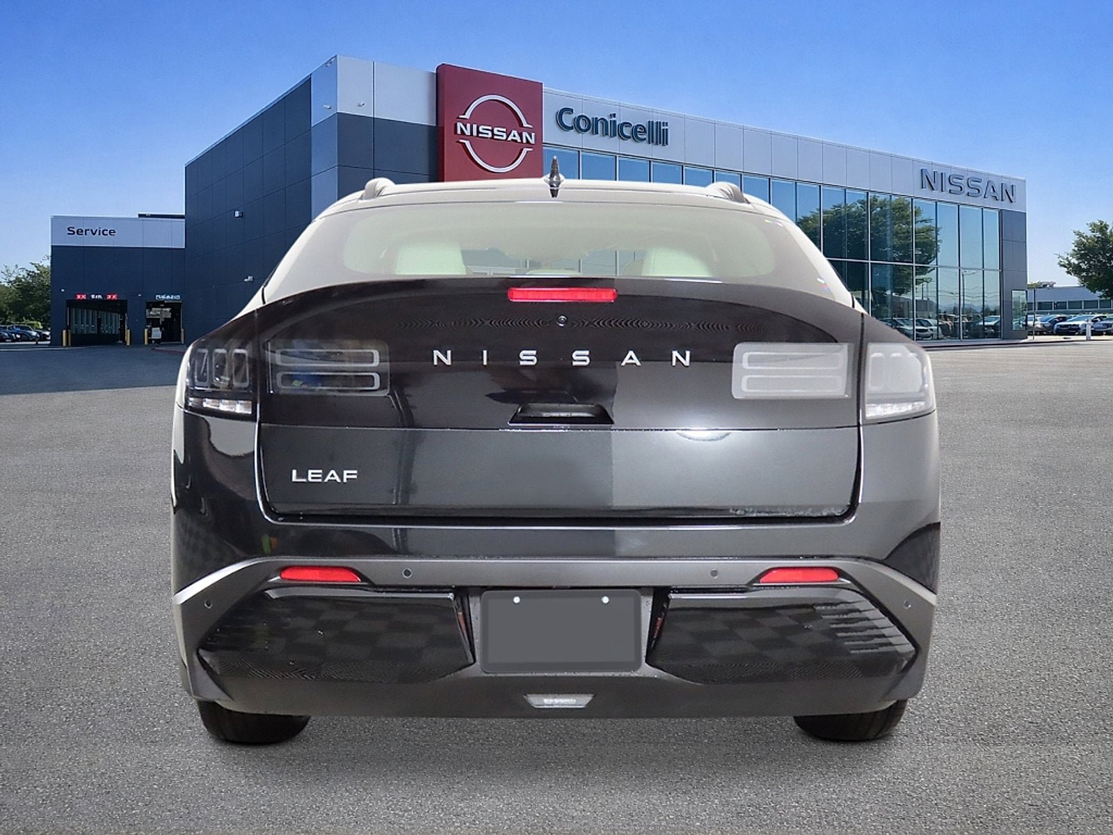 New 2026 Nissan Leaf Platinum+ w/ Cargo Package (Platinum+) FWD image 4