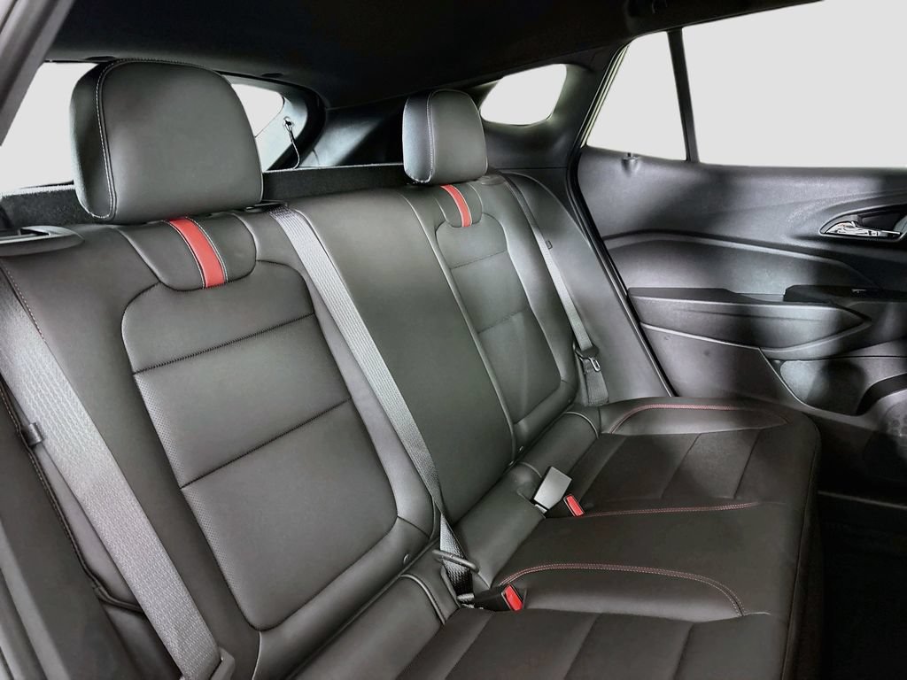 New 2026 Chevrolet Trax RS w/ Sunroof Package FWD image 26
