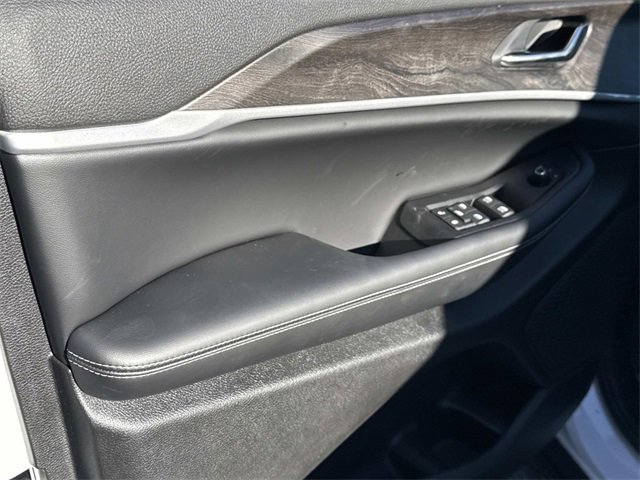 New 2026 Jeep Grand Cherokee Laredo image 22