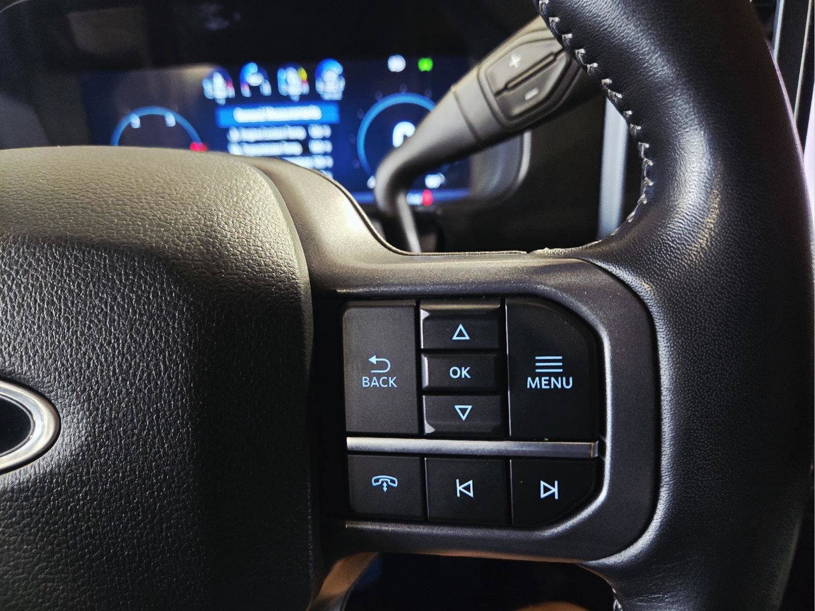 Used 2024 Ford F350 Lariat w/ Sport Appearance Package AWD/4WD image 21