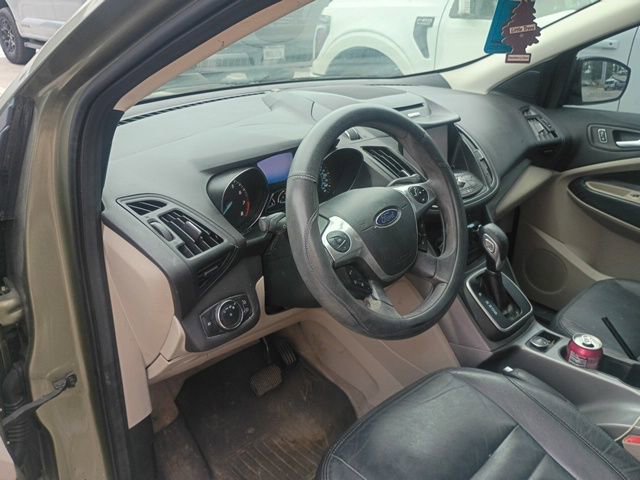 Used 2013 Ford Escape SE FWD image 31