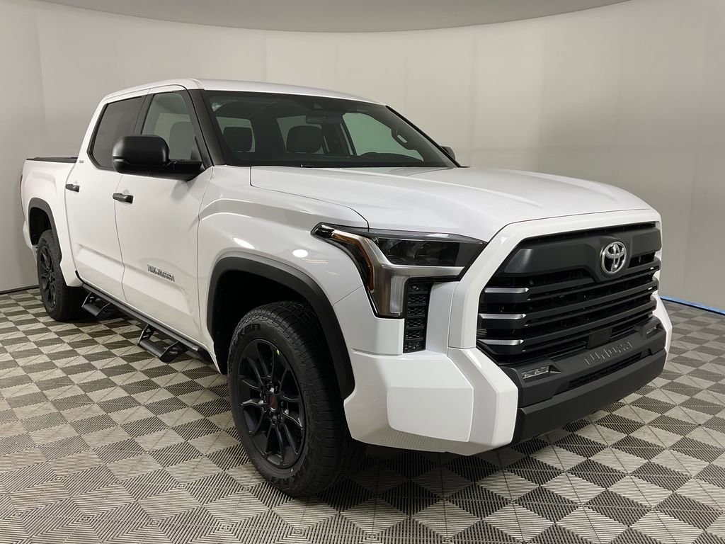 New 2026 Toyota Tundra SR5