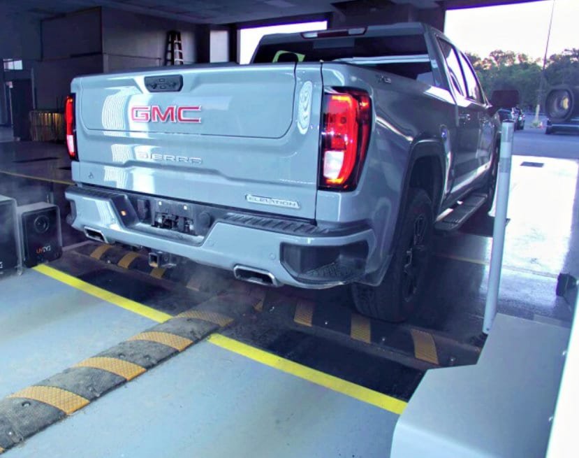 Used 2024 GMC Sierra 1500 Elevation w/ Elevation Premium Package AWD/4WD image 7