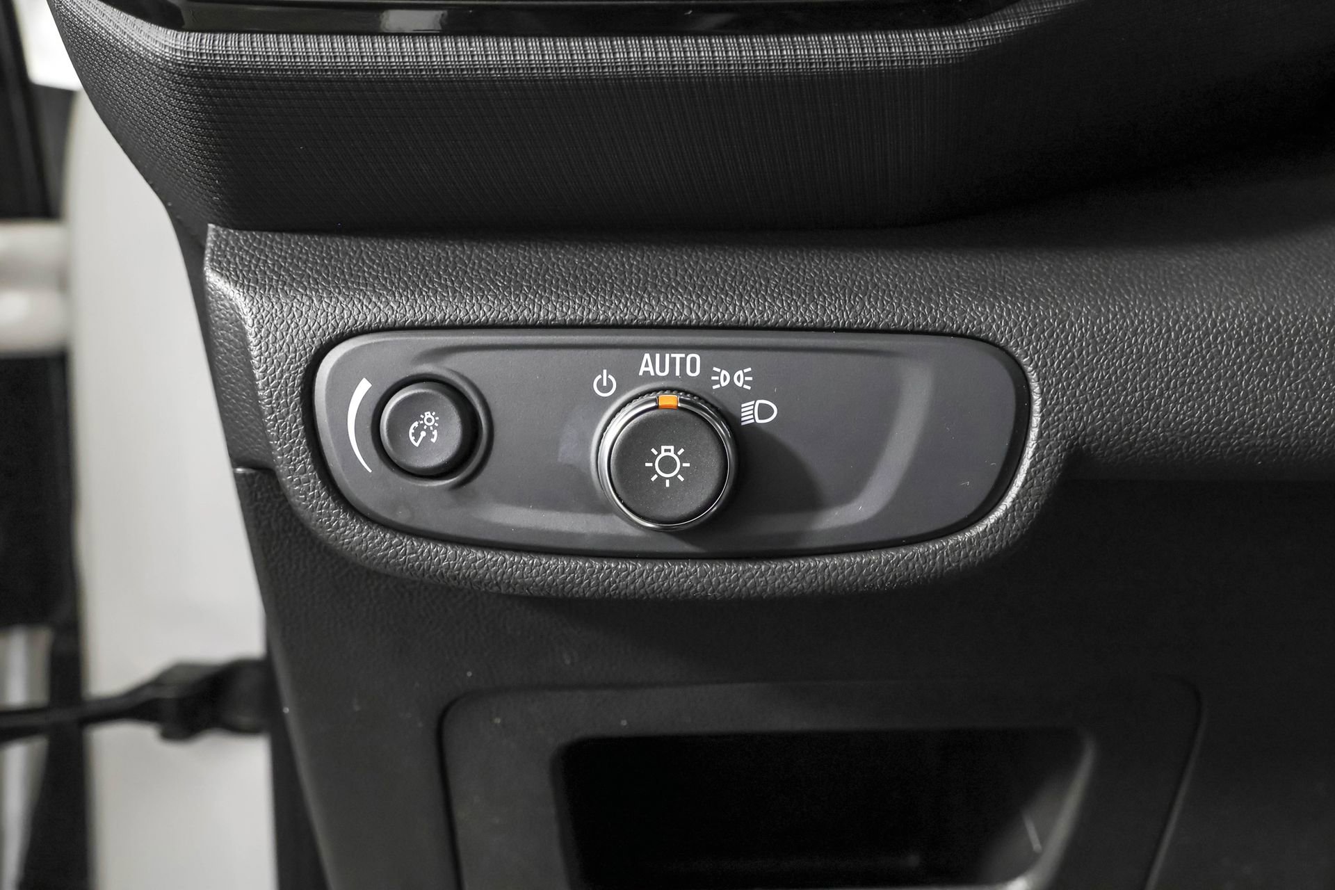 Used 2022 Chevrolet TrailBlazer LS FWD image 23