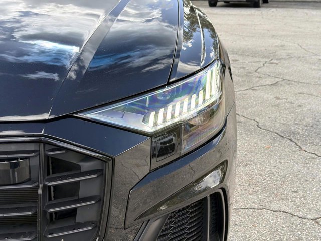 Used 2023 Audi Q8 Prestige image 9