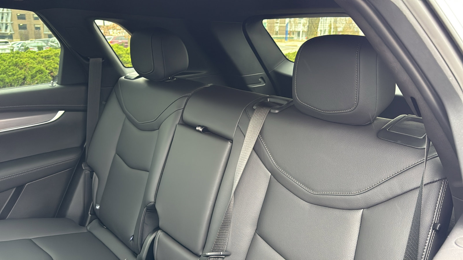 New 2025 Cadillac XT5 Luxury image 28