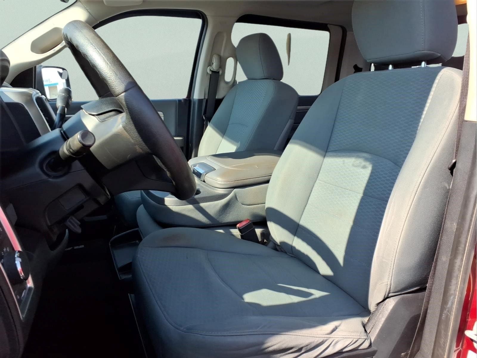 Used 2014 RAM 2500 SLT AWD/4WD image 18