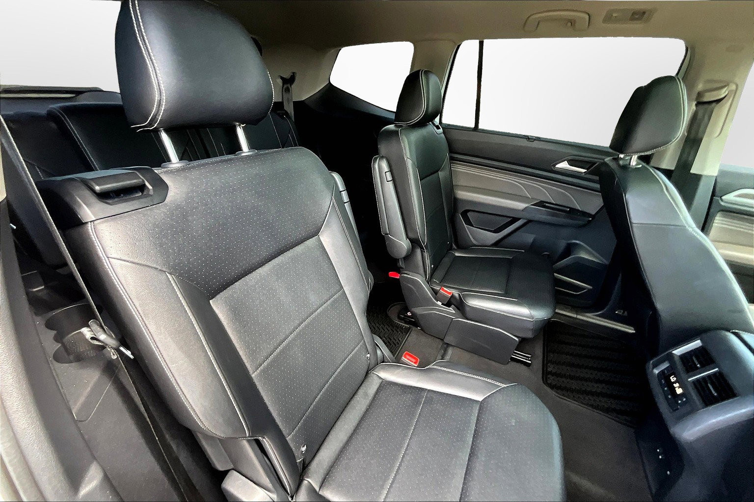 Used 2021 Volkswagen Atlas SEL image 17