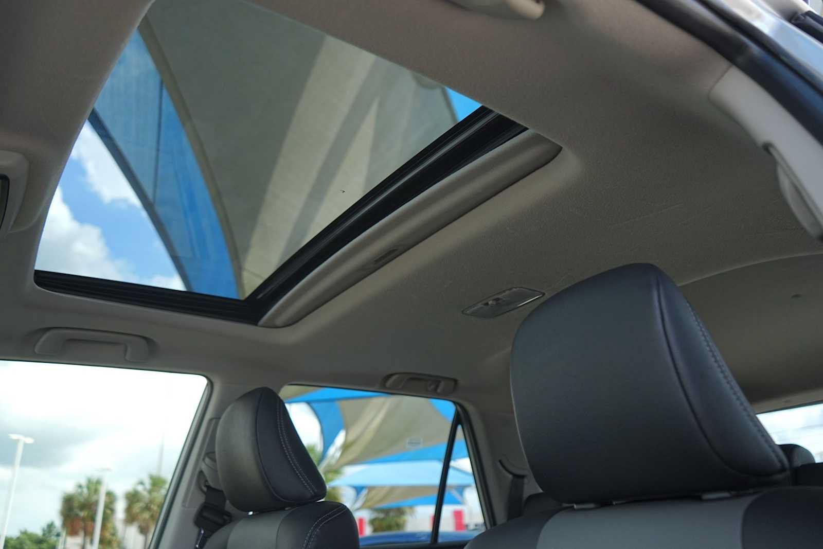 Used 2023 Toyota 4Runner SR5 Premium w/ Moonroof Package RWD image 24