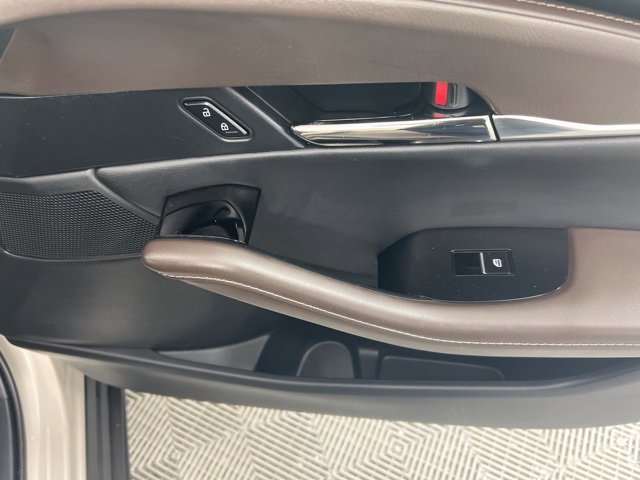 Used 2022 MAZDA CX-30 AWD 2.5 S w/ Premium Package image 23