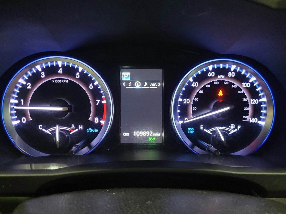 Used 2019 Toyota Highlander XLE image 23