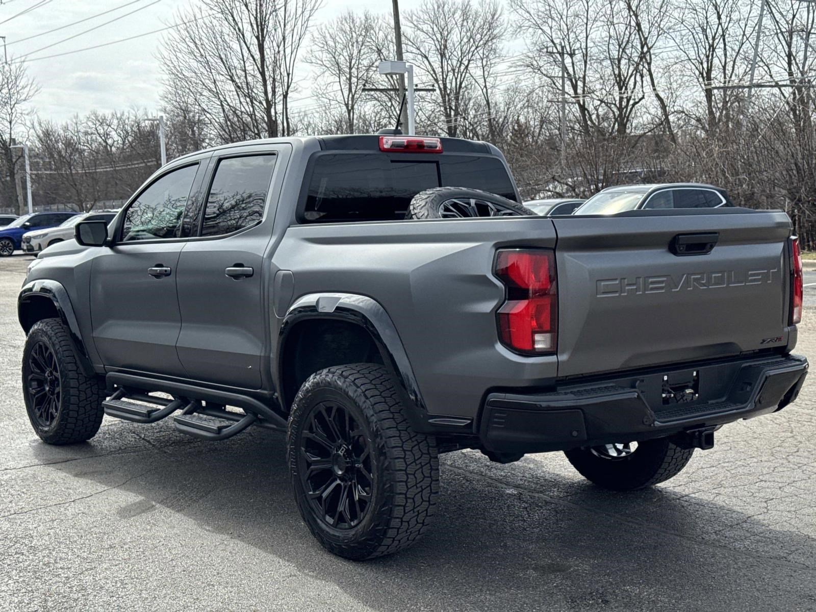 Used 2024 Chevrolet Colorado ZR2 w/ Safety Package AWD/4WD image 8