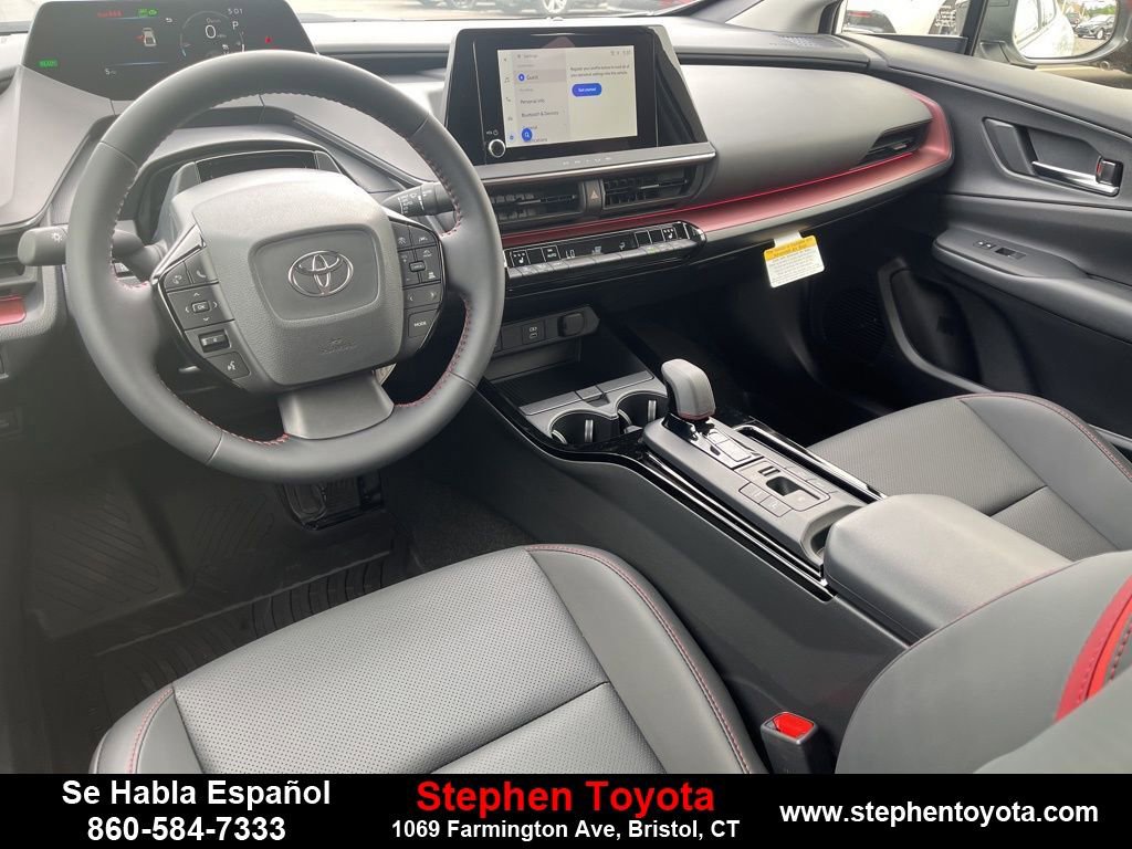 New 2025 Toyota Prius Plug-In Hybrid image 10