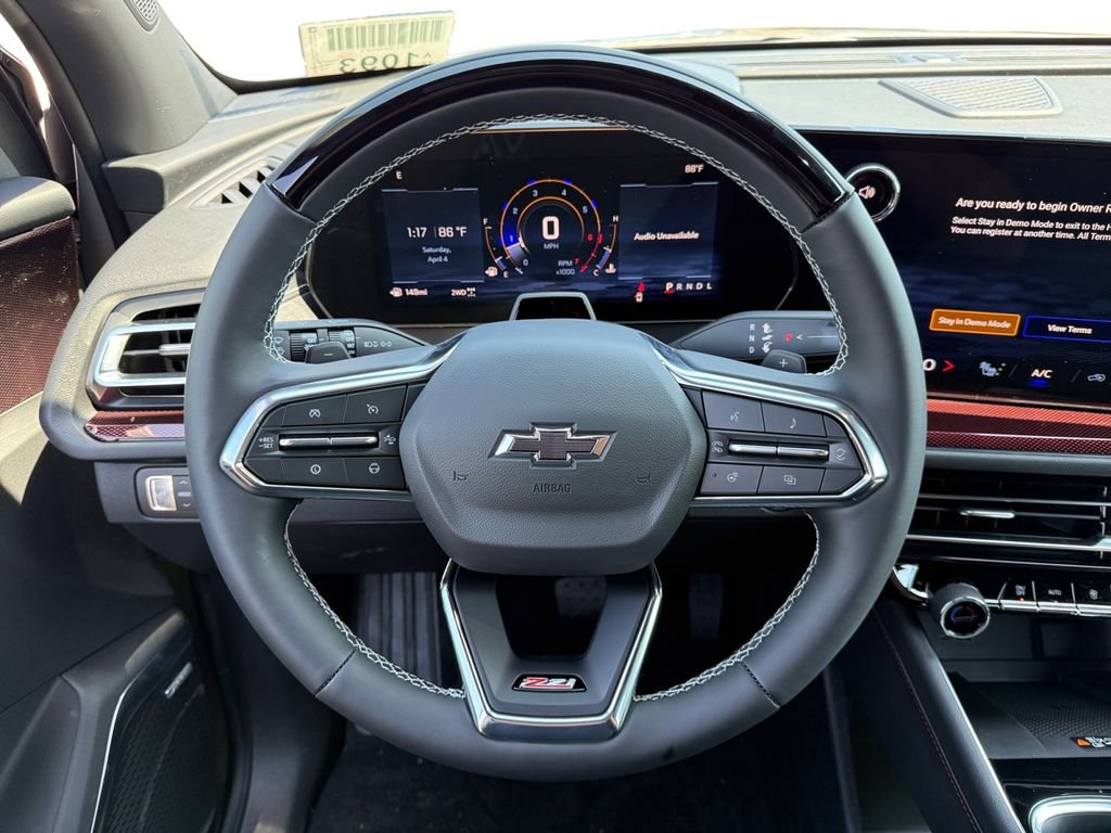 New 2026 Chevrolet Traverse Z71 w/ Enhanced Driving Package AWD/4WD image 12