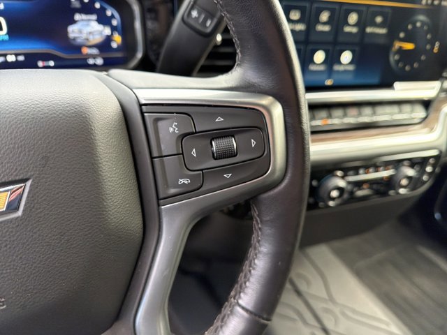 Used 2022 Chevrolet Silverado 1500 LT w/ Protection Package AWD/4WD image 19