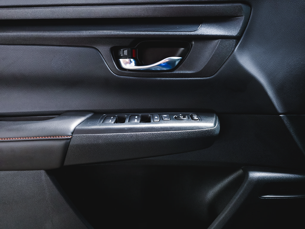 Used 2023 Honda CR-V Sport image 17