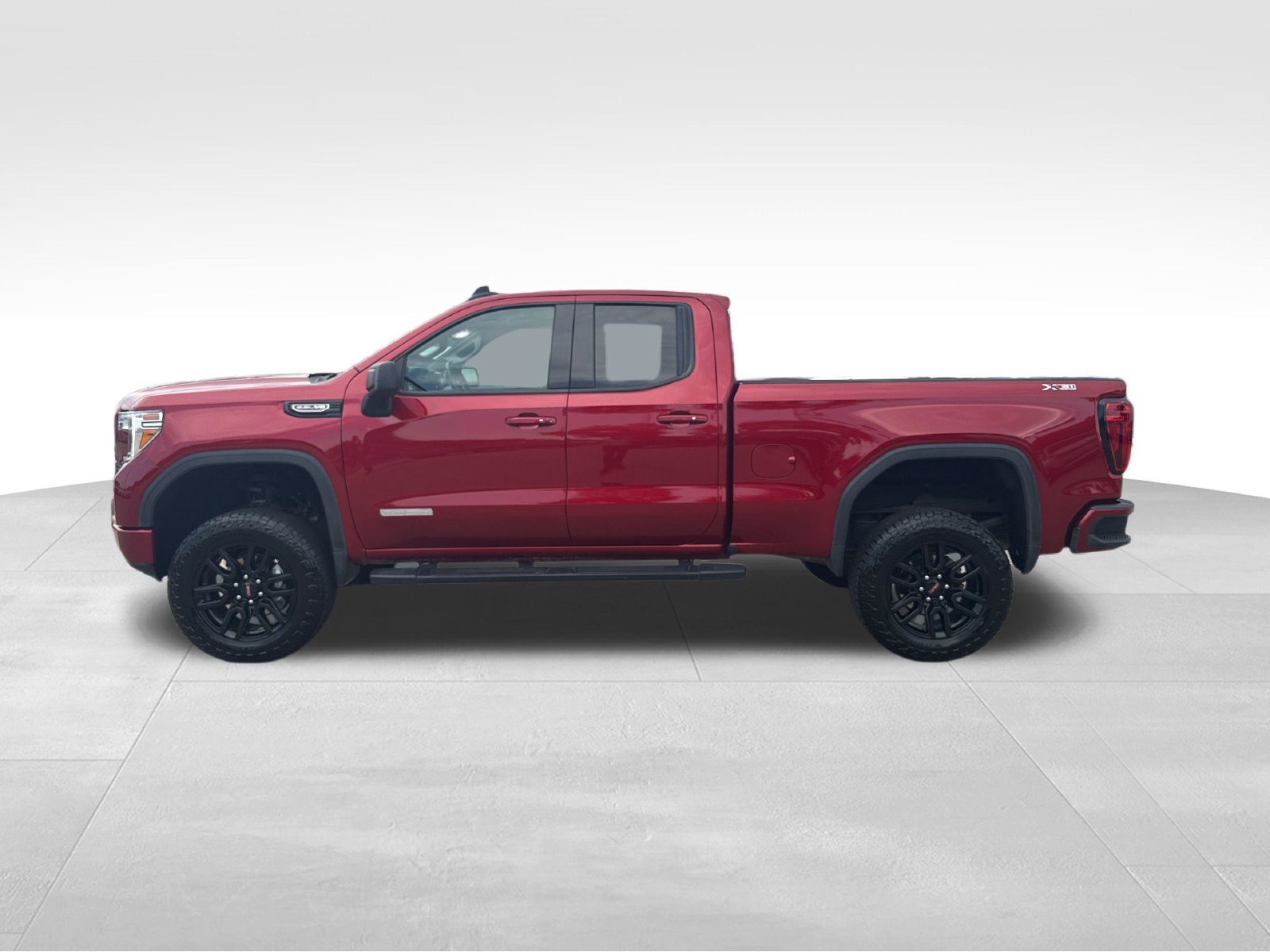 Used 2022 GMC Sierra 1500 Elevation w/ LPO, Elevation Black Package AWD/4WD image 11