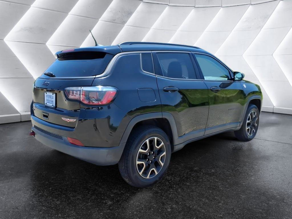 Used 2019 Jeep Compass Trailhawk AWD/4WD image 5
