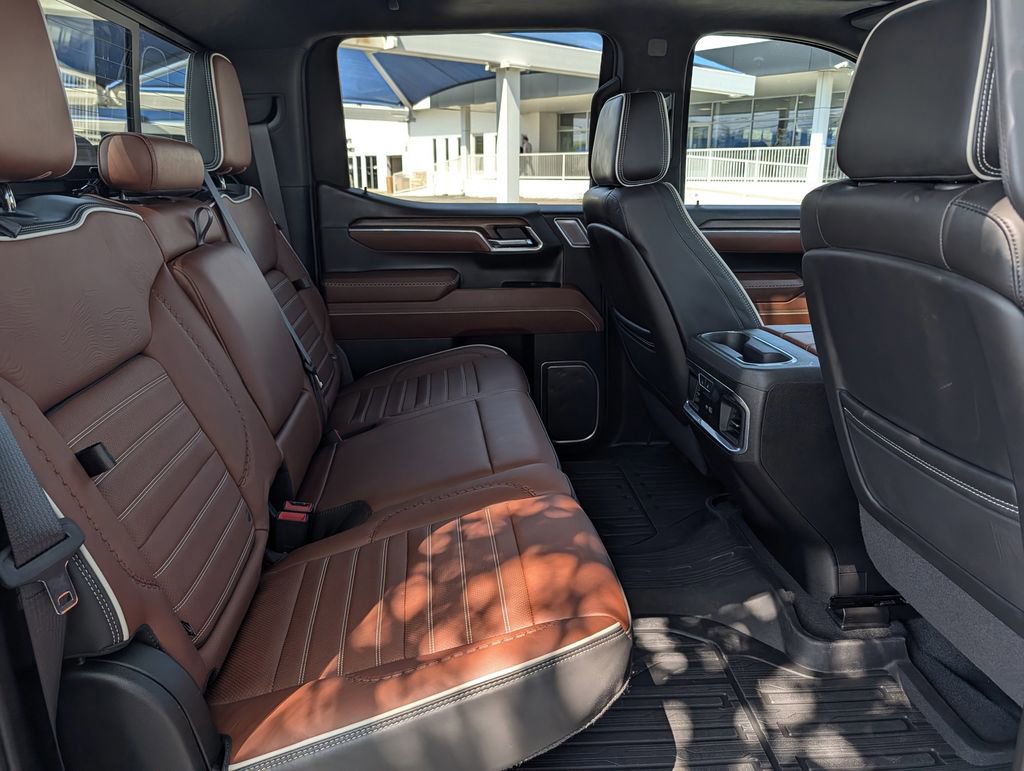 Used 2023 GMC Sierra 1500 Denali Ultimate image 34
