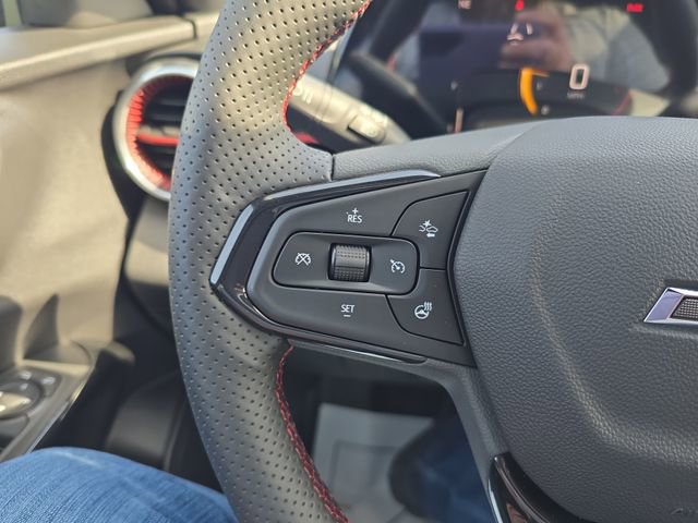 New 2026 Chevrolet Trax RS w/ Sunroof Package FWD image 19