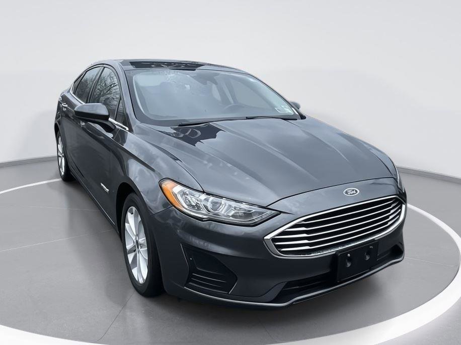 Used 2019 Ford Fusion SE