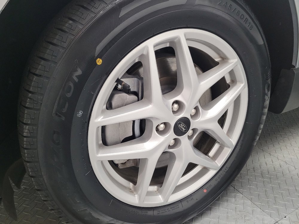 Used 2024 Ford Edge SEL image 31