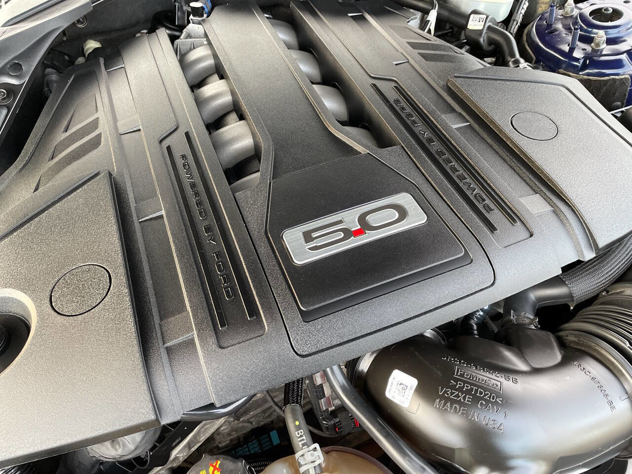 Used 2018 Ford Mustang GT Premium w/ Black Accent Package image 38