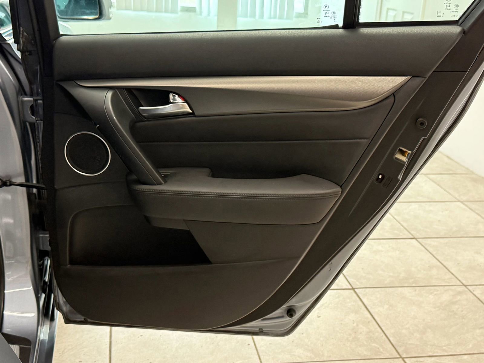 Used 2012 Acura TL w/ Technology Package FWD image 20