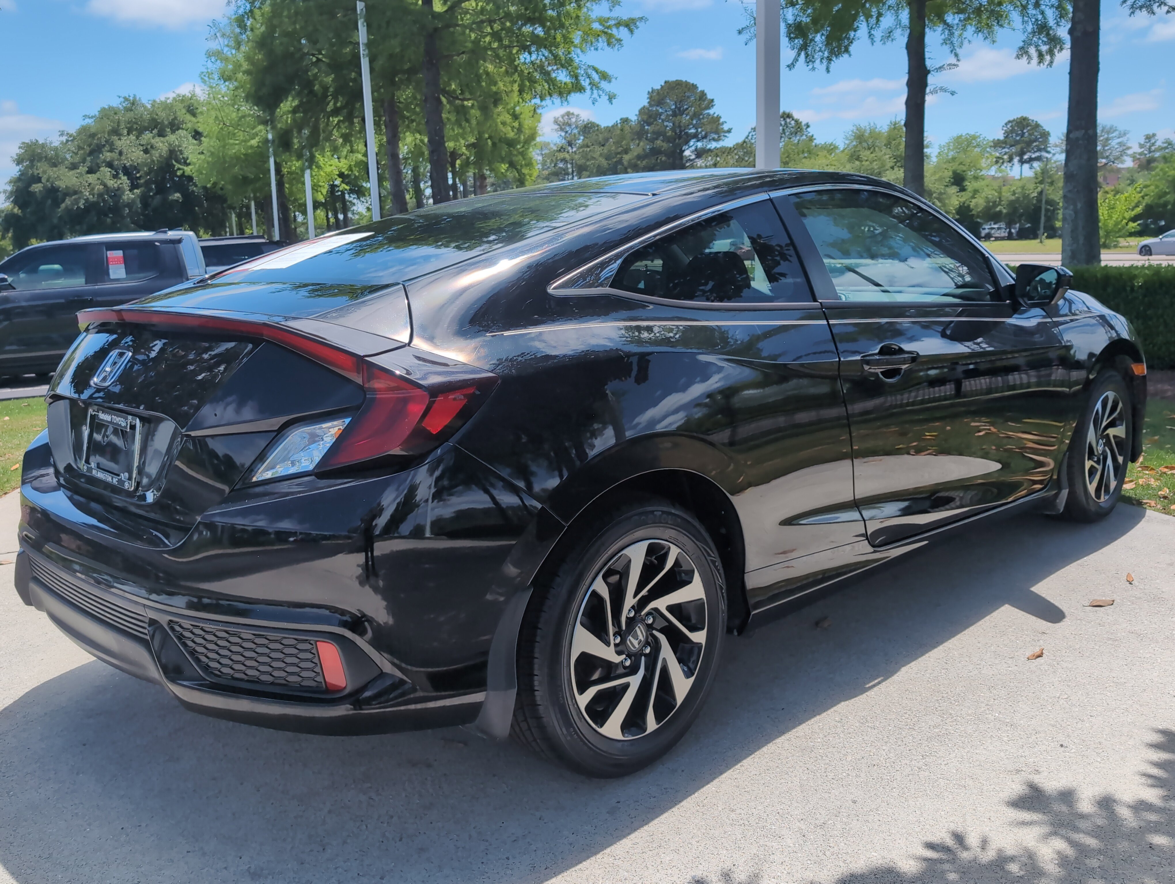 Used 2017 Honda Civic LX-P image 10