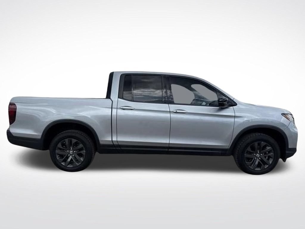 Used 2024 Honda Ridgeline Sport image 14