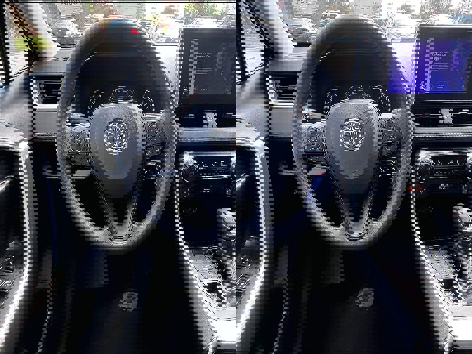 Used 2025 Toyota RAV4 LE image 17