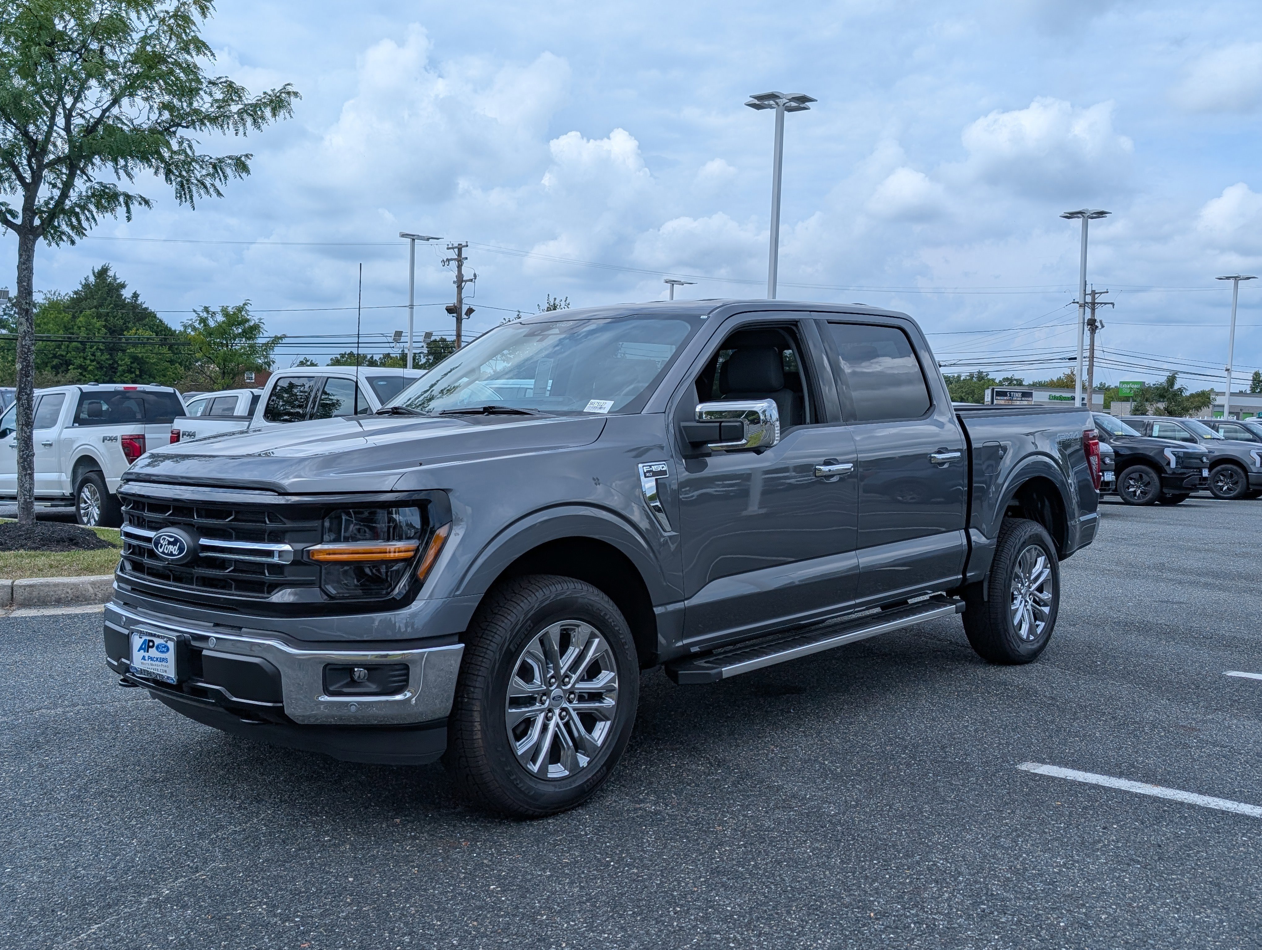 New 2025 Ford F150 XLT w/ Equipment Group 302A MID image 4