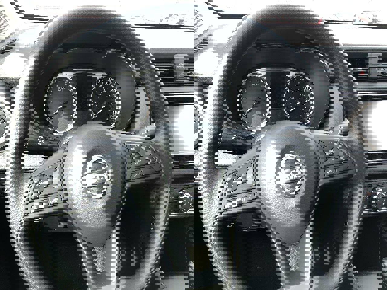 New 2025 Nissan Versa S w/ Trunk Package image 23