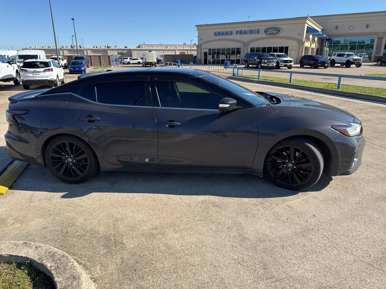 Used 2021 Nissan Maxima Platinum w/ 40th Anniversary Package image 17