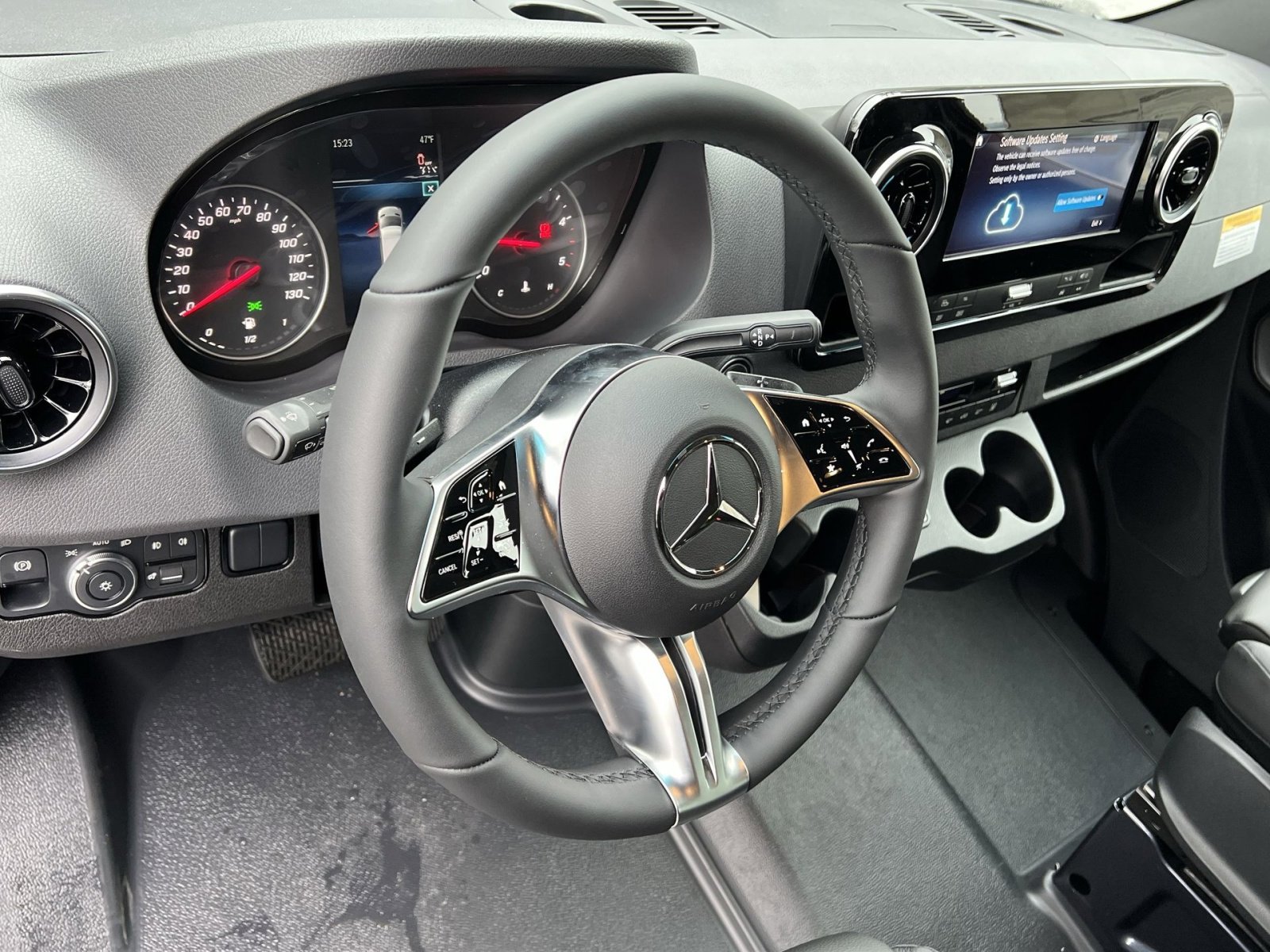 New 2026 Mercedes-Benz Sprinter 2500 image 14