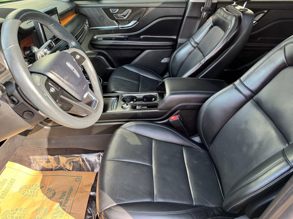 Used 2022 Lincoln Corsair Reserve w/ Elements Package image 11